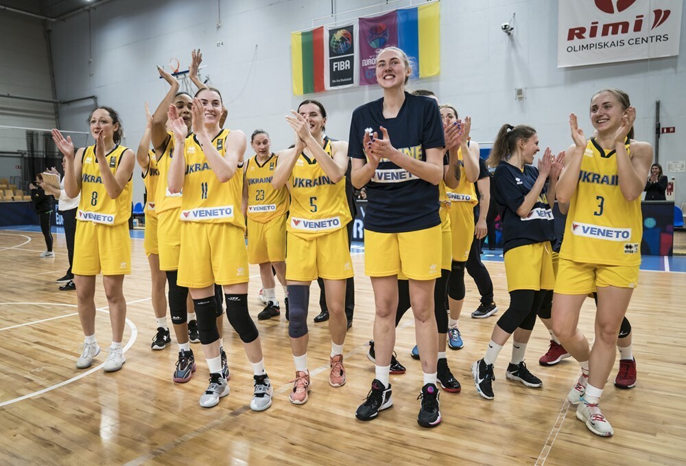 Жіноча збірна України вирушить до Іспанії, де проведе тренувальний збір та візьме участь у міжнародному турнірі